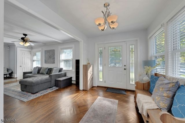 62 Elliot Pl, East Orange City, NJ 07018