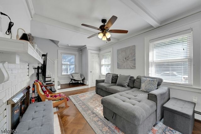 62 Elliot Pl, East Orange City, NJ 07018