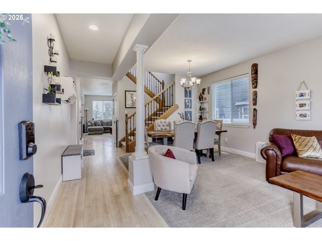 821 N 27TH Ave, Cornelius, OR 97113