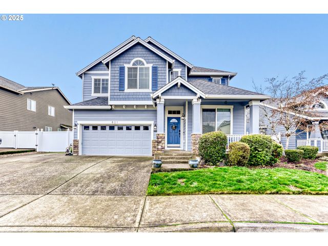 821 N 27TH Ave, Cornelius, OR 97113
