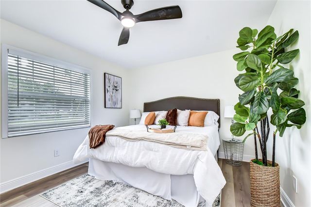 2101 W HAMILTON AVENUE, Tampa, FL 33604