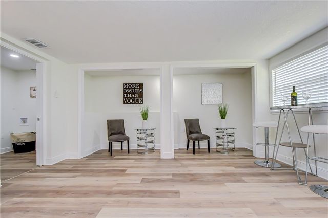 2101 W HAMILTON AVENUE, Tampa, FL 33604