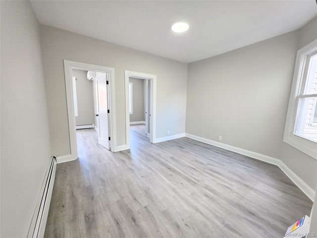 147 Jericho Turnpike 2, Mineola, NY 11501