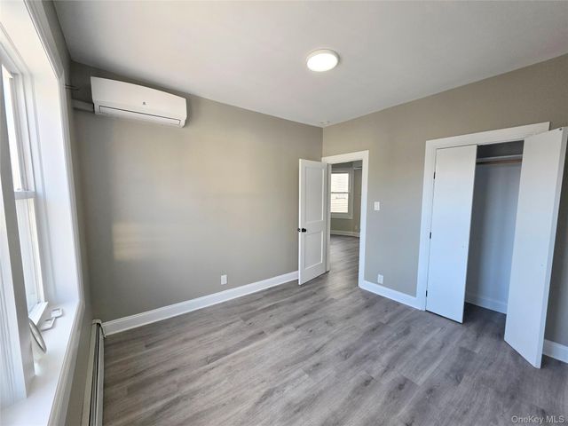 147 Jericho Turnpike 2, Mineola, NY 11501