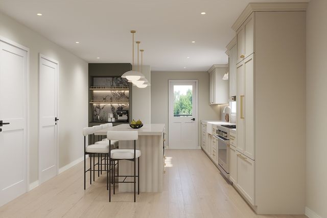 34 Governor Winthrop Rd 2, Somerville, MA 02145