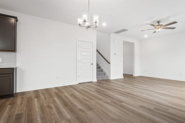 1972 Boger Drive, White House, TN 37188