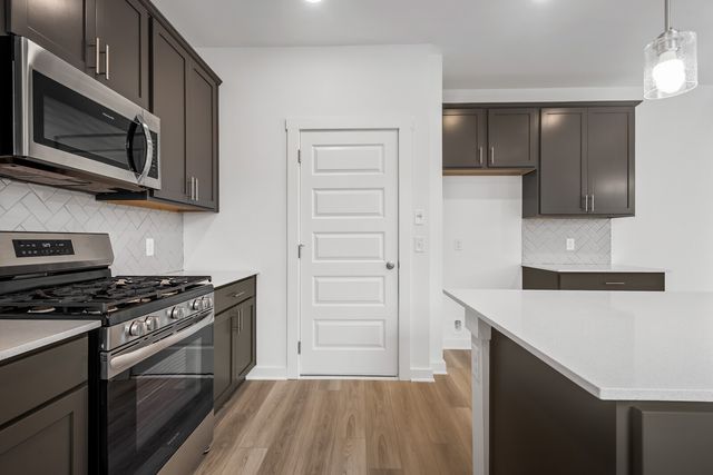 1972 Boger Drive, White House, TN 37188