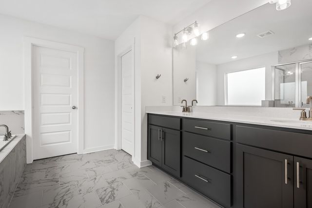 1972 Boger Drive, White House, TN 37188
