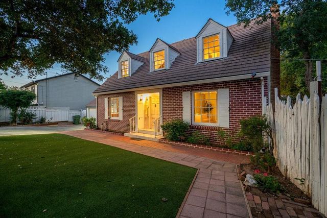 17088 Summit Way, Los Gatos, CA 95030