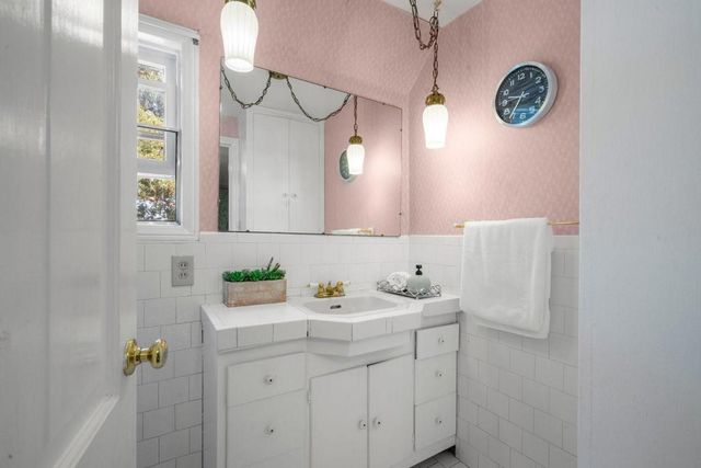 17088 Summit Way, Los Gatos, CA 95030