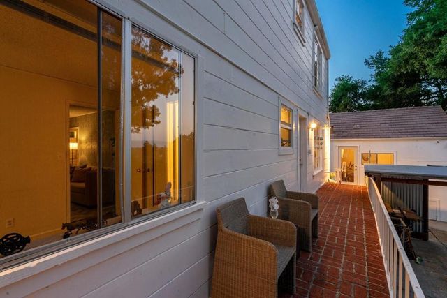 17088 Summit Way, Los Gatos, CA 95030