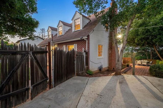 17088 Summit Way, Los Gatos, CA 95030