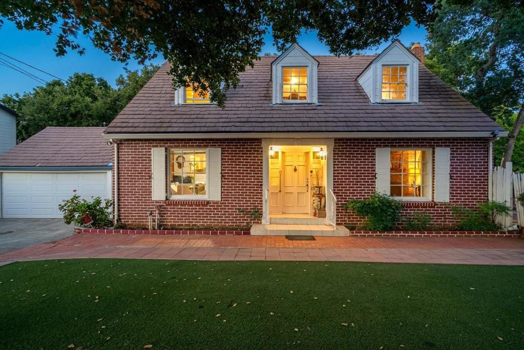 17088 Summit Way, Los Gatos, CA 95030