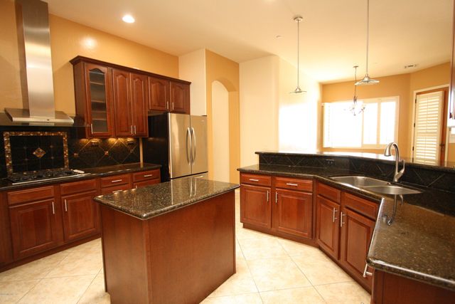 12678 N Yellow Bird Road, Oro Valley, AZ 85755