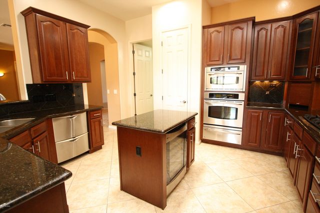 12678 N Yellow Bird Road, Oro Valley, AZ 85755