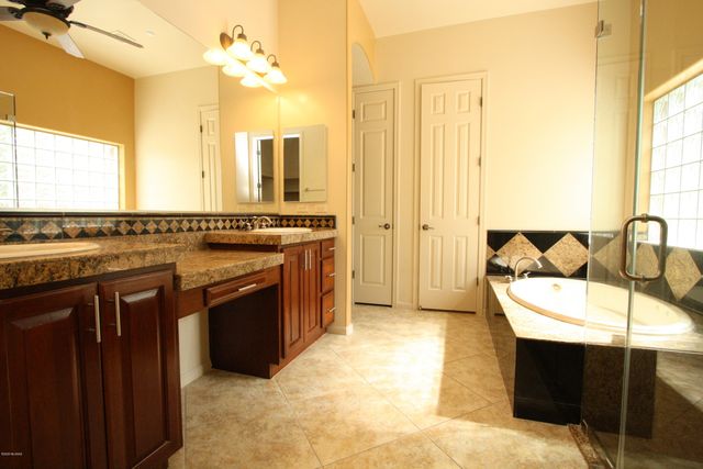 12678 N Yellow Bird Road, Oro Valley, AZ 85755