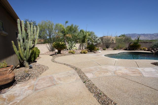 12678 N Yellow Bird Road, Oro Valley, AZ 85755