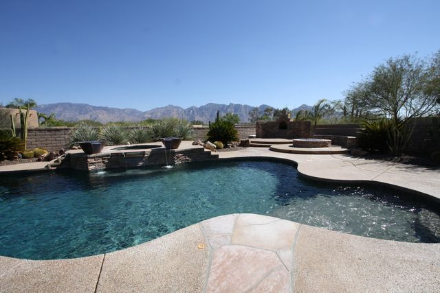 12678 N Yellow Bird Road, Oro Valley, AZ 85755