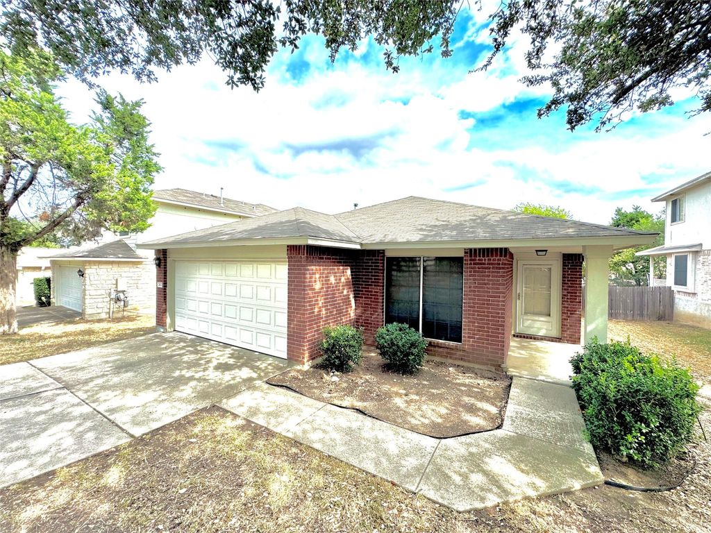 2802 Greenlee DR, Leander, TX 78641
