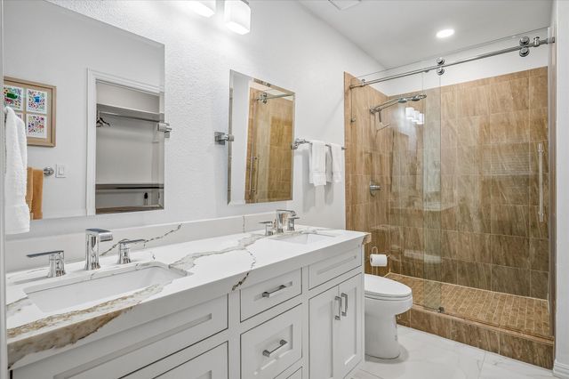 2305 Worthington Street 134, Dallas, TX 75204