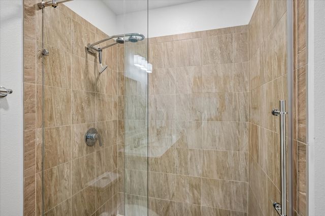 2305 Worthington Street 134, Dallas, TX 75204