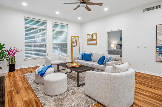 2305 Worthington Street 134, Dallas, TX 75204