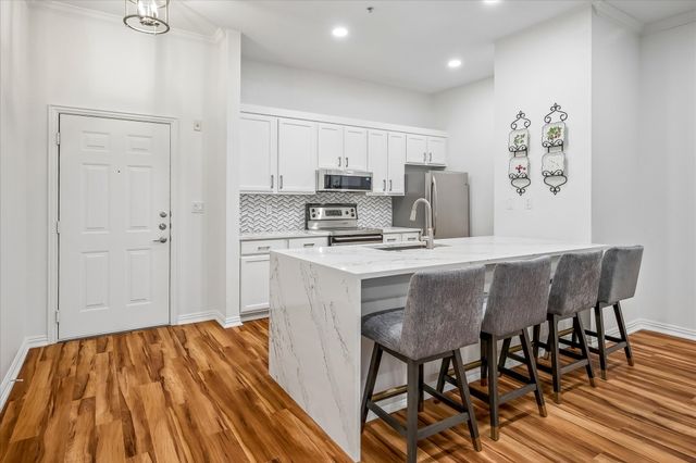 2305 Worthington Street 134, Dallas, TX 75204