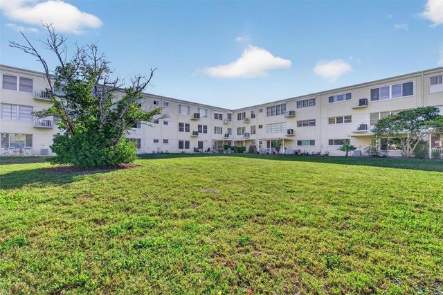 2284 SPANISH DRIVE 6, Clearwater, FL 33763