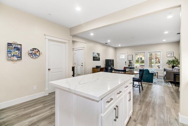 555 A St, Lincoln, CA 95648