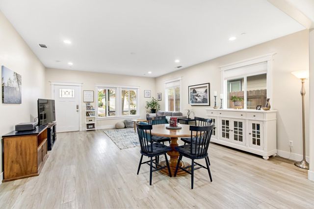 555 A St, Lincoln, CA 95648