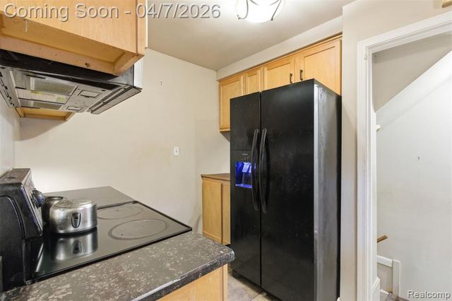 16754 Lola Drive, Redford, MI 48240