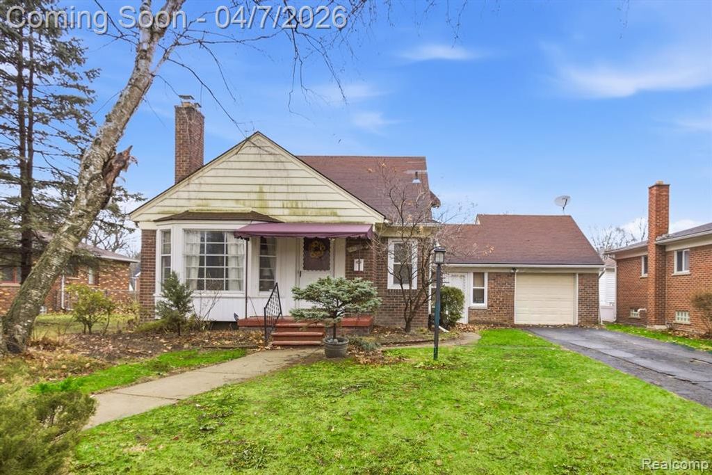 16754 Lola Drive, Redford, MI 48240