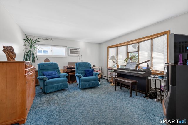 269 Burke Street, East Hartford, CT 06118