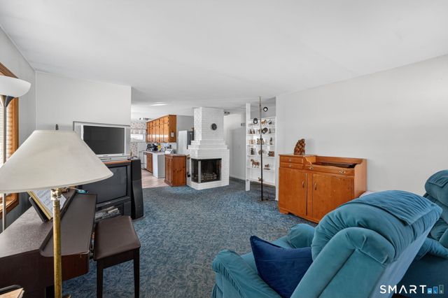 269 Burke Street, East Hartford, CT 06118