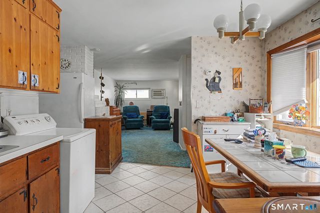 269 Burke Street, East Hartford, CT 06118