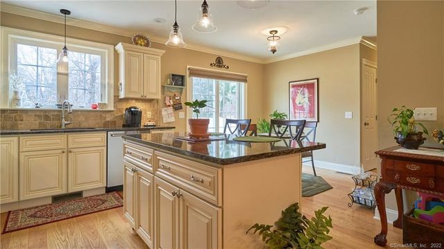 951 Old Clinton Road 17, Westbrook, CT 06498