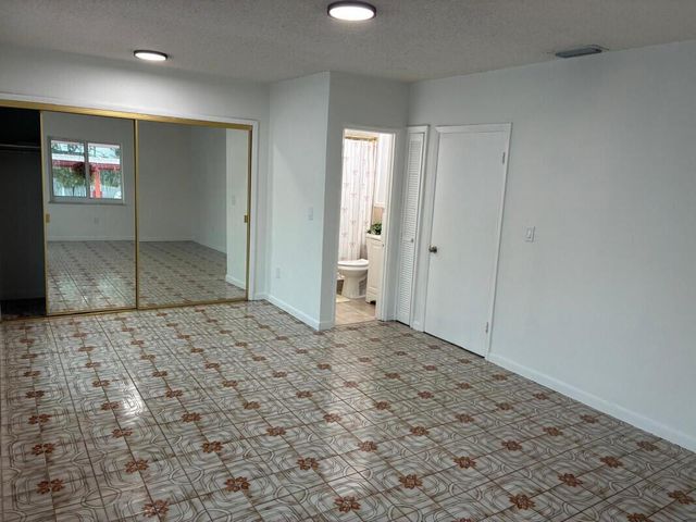 2828 SW 2nd Street, Miami, FL 33135