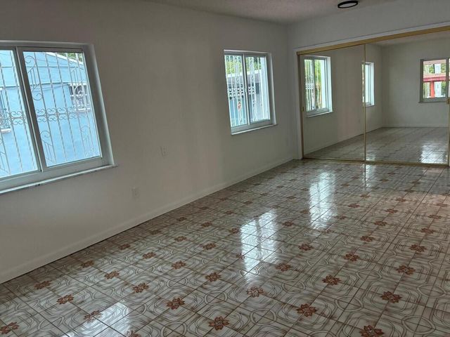 2828 SW 2nd Street, Miami, FL 33135
