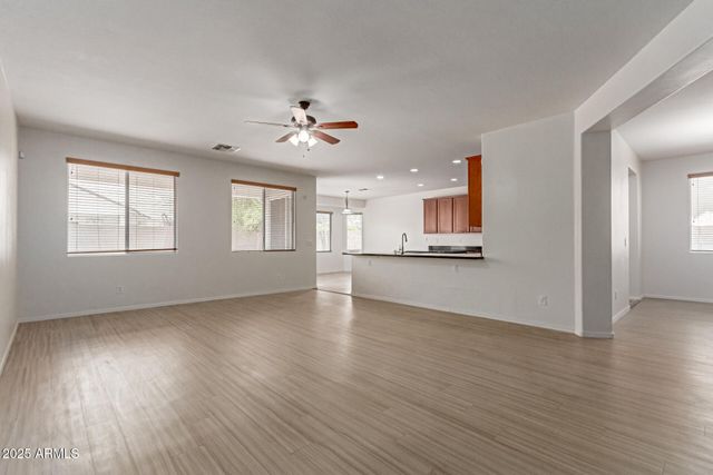 7205 W ELLIS Street, Laveen, AZ 85339