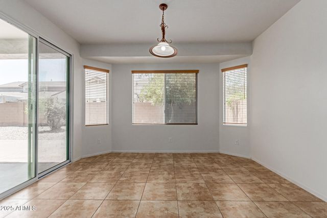 7205 W ELLIS Street, Laveen, AZ 85339