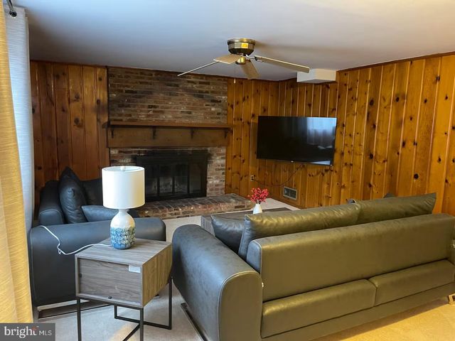 6711 BEDDOO ST, Alexandria, VA 22303