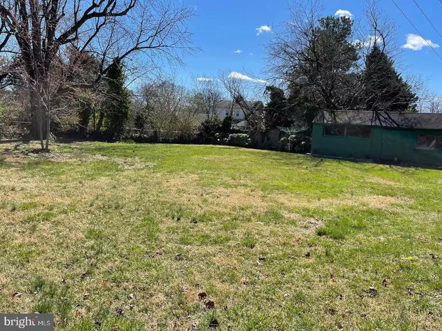 6711 BEDDOO ST, Alexandria, VA 22303