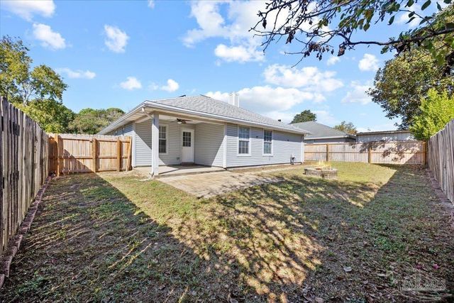 479 Cascabellas St, Mary Esther, FL 32569