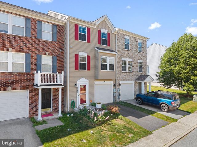101 ELDON DR, Charles Town, WV 25414