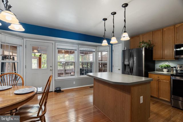 101 ELDON DR, Charles Town, WV 25414