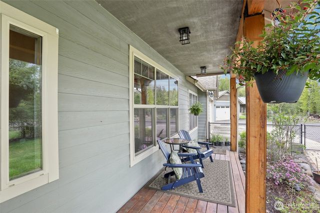 230 Riley Court, Toutle, WA 98649