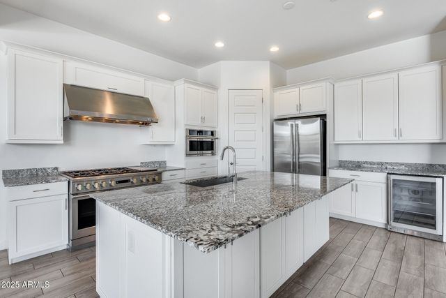 32736 N 22ND Drive, Phoenix, AZ 85085