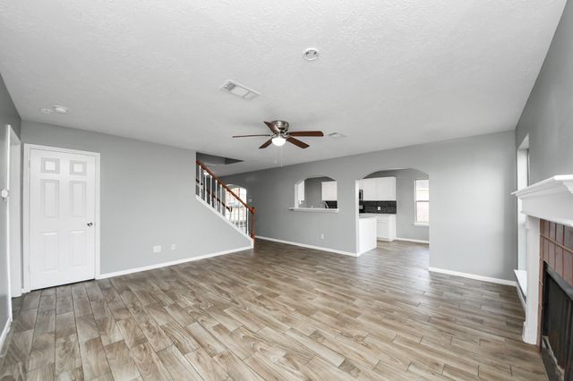 4805 E Columbary Drive, Rosenberg, TX 77471