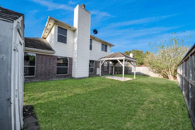 4805 E Columbary Drive, Rosenberg, TX 77471