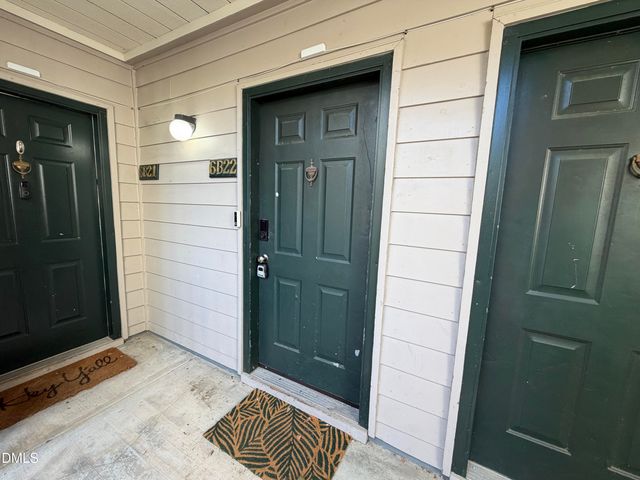 600 Audubon Lake Drive 6b22, Durham, NC 27713